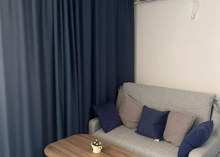 Saturn Sunrise P Apartmán *